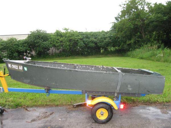 1950 Aerocraft 12 foot aluminum boat. Very sturdy for 12 foot boat ...